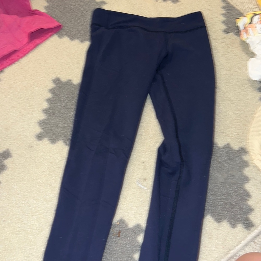 navy blue Ivivva leggings